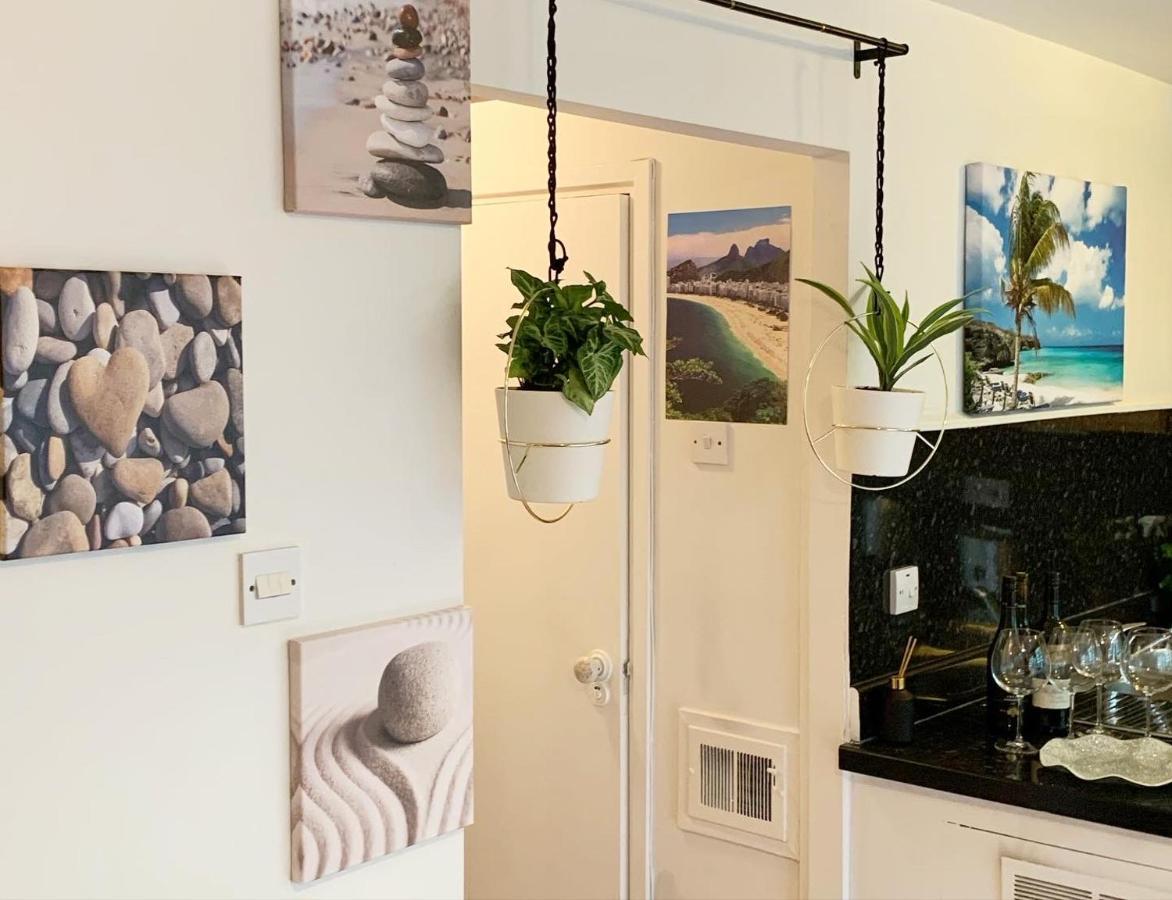 Garden Beautiful Cozy Flat , Recent Decorated. Apartment London Exterior photo